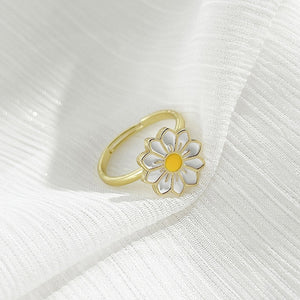Daisy Flower Butterfly Anxiety Ring
