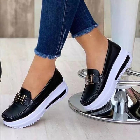 Comfortable Thick Bottem Soft Women Sneakers