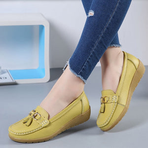 Cut Out Leather Breathable Moccasins Women Boat Shoes